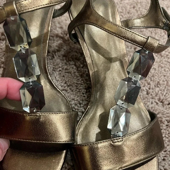 New with flaw Fioni 6.5 bronze copper metallic jewel dress sandals shoes heels - Picture 9 of 13